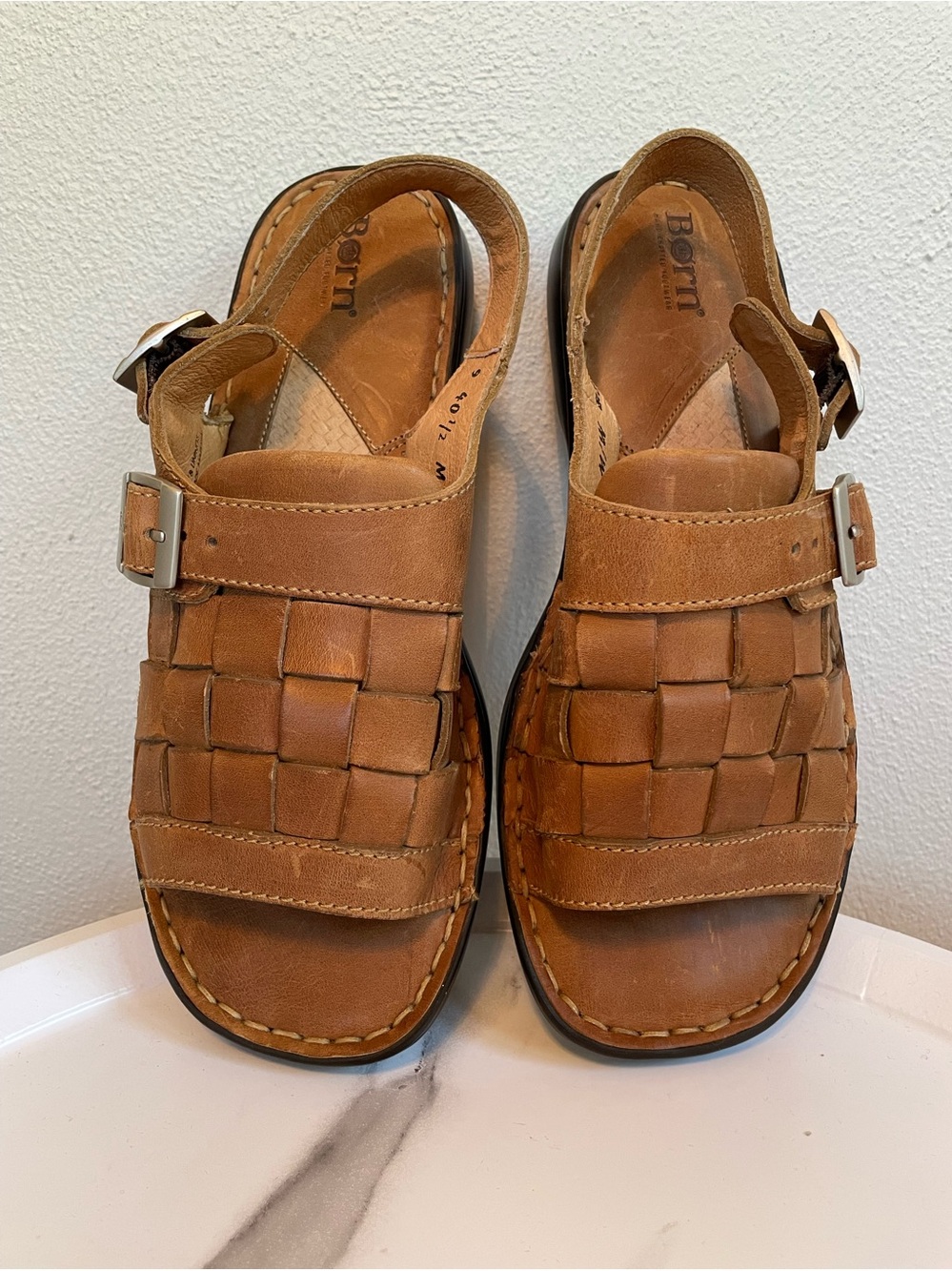 Born Fisherman Tan Woven Leather Buckle Sandals size 9